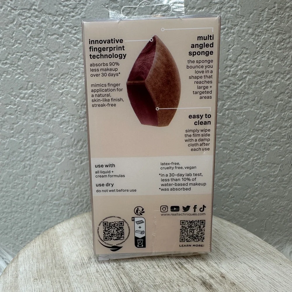 $6 🌙 Real Techniques Makeup Saver Sponge - Brown NEW